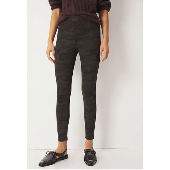 NEW Anthropologie Sanctuary Runway Camo Leggings Pants Small, Large & X-Large - Picture 3 of 4